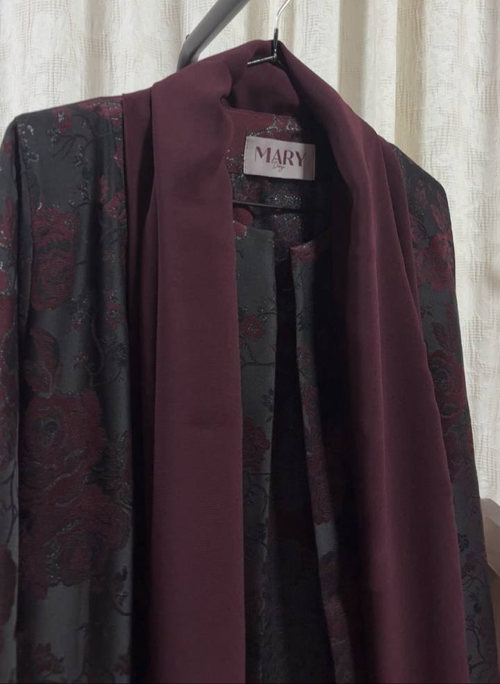 Elegance in Jacquard