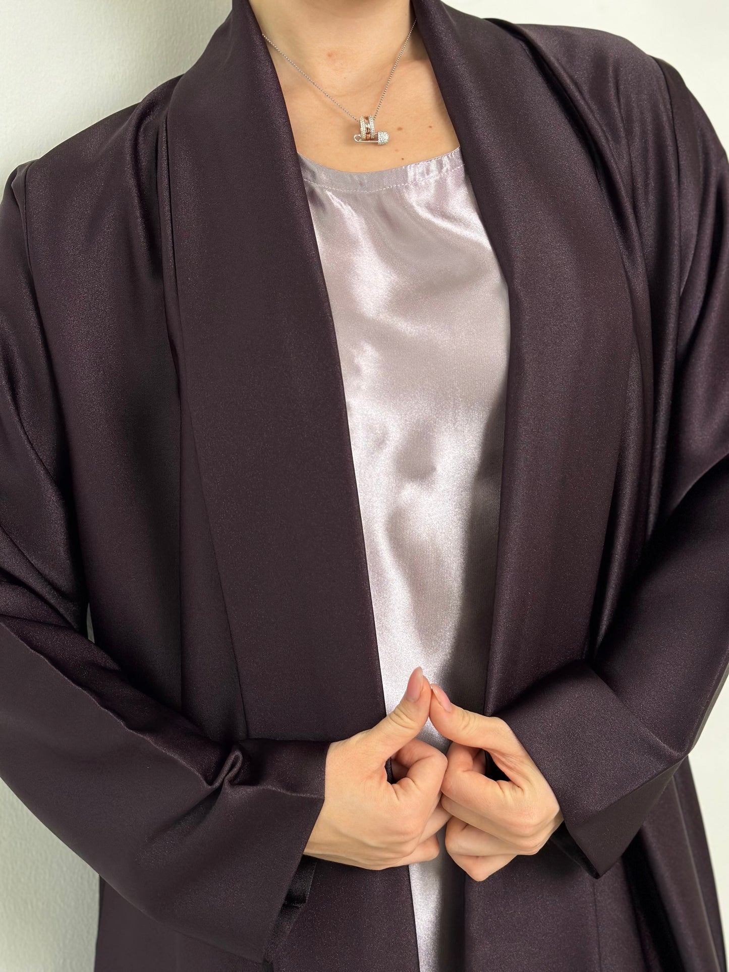 Violet Glow - وهج البنفسج