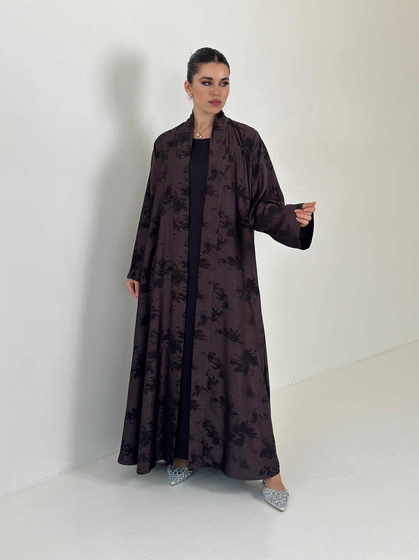 Silk Trinity - ثلاثية الحرير