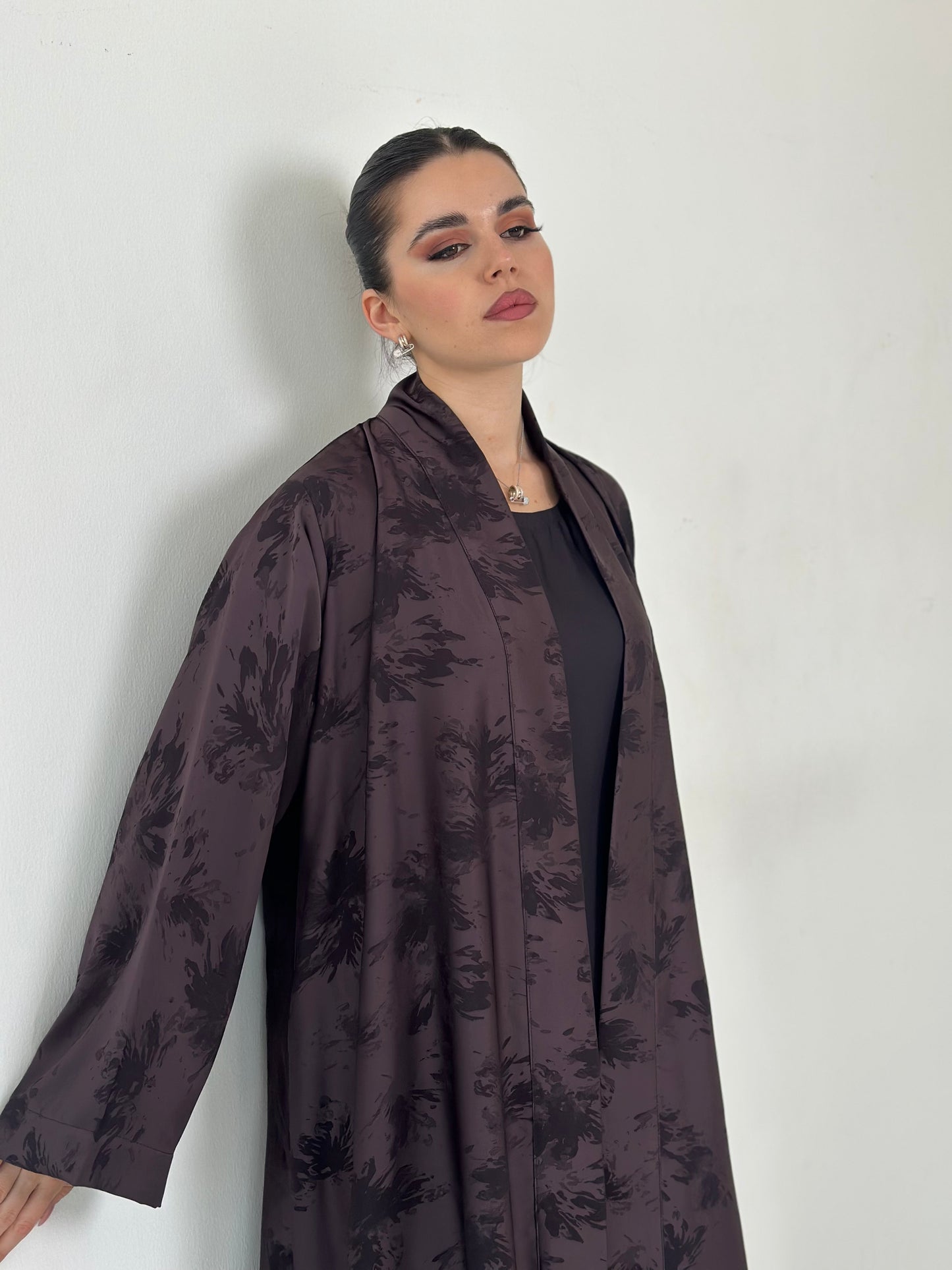 Silk Trinity - ثلاثية الحرير