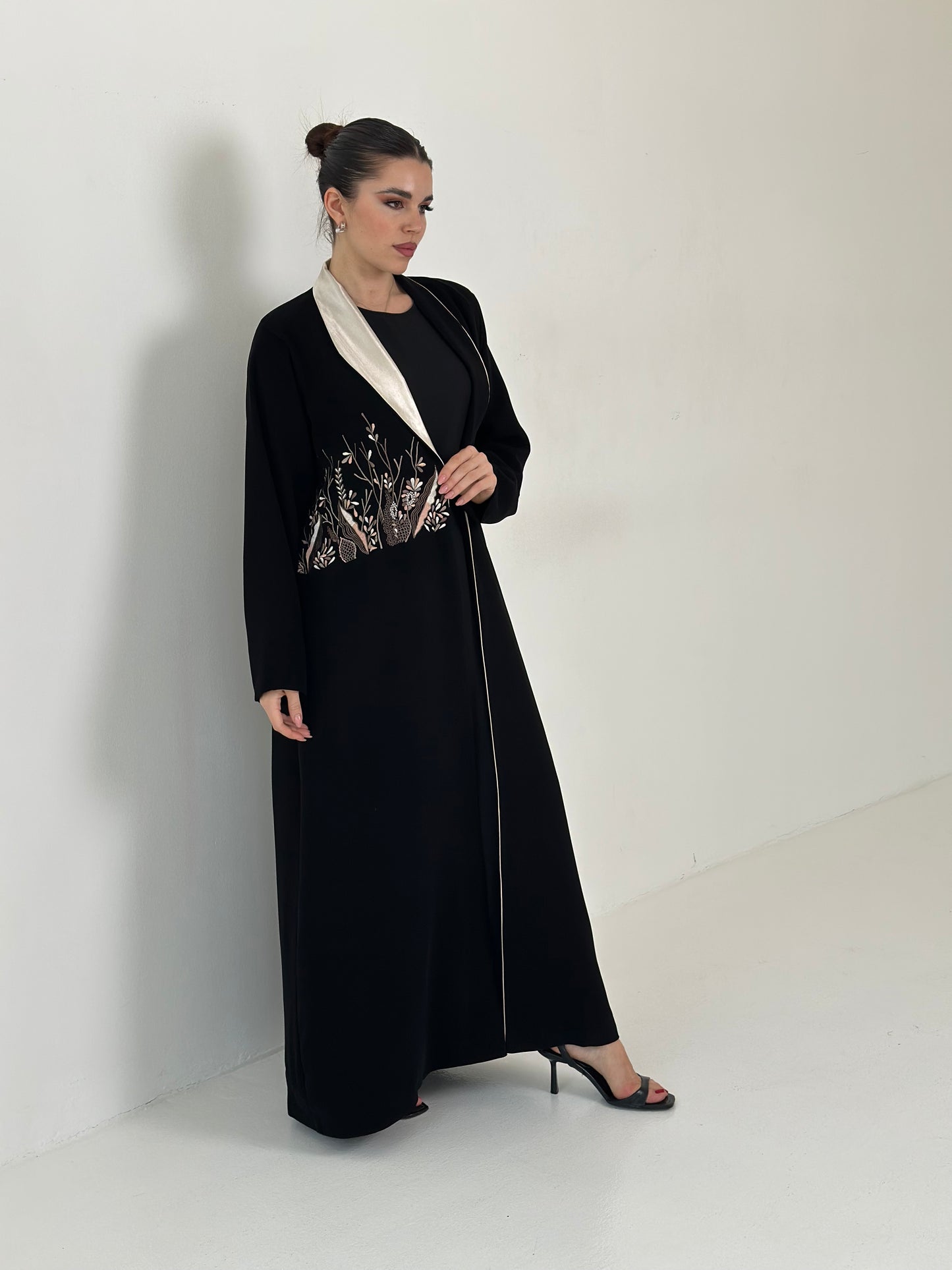 Queen's Bloom - زهر الملكة