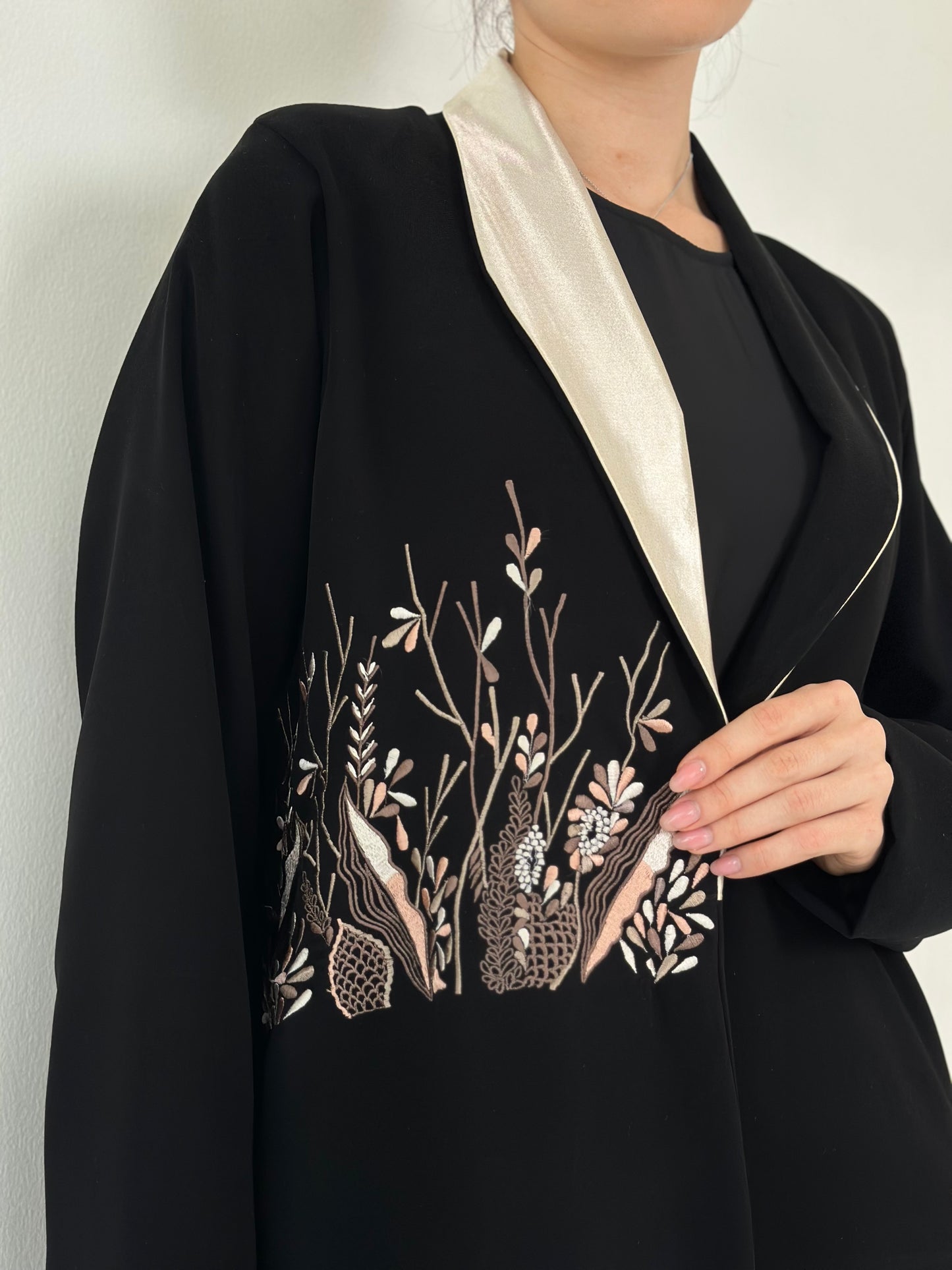 Queen's Bloom - زهر الملكة