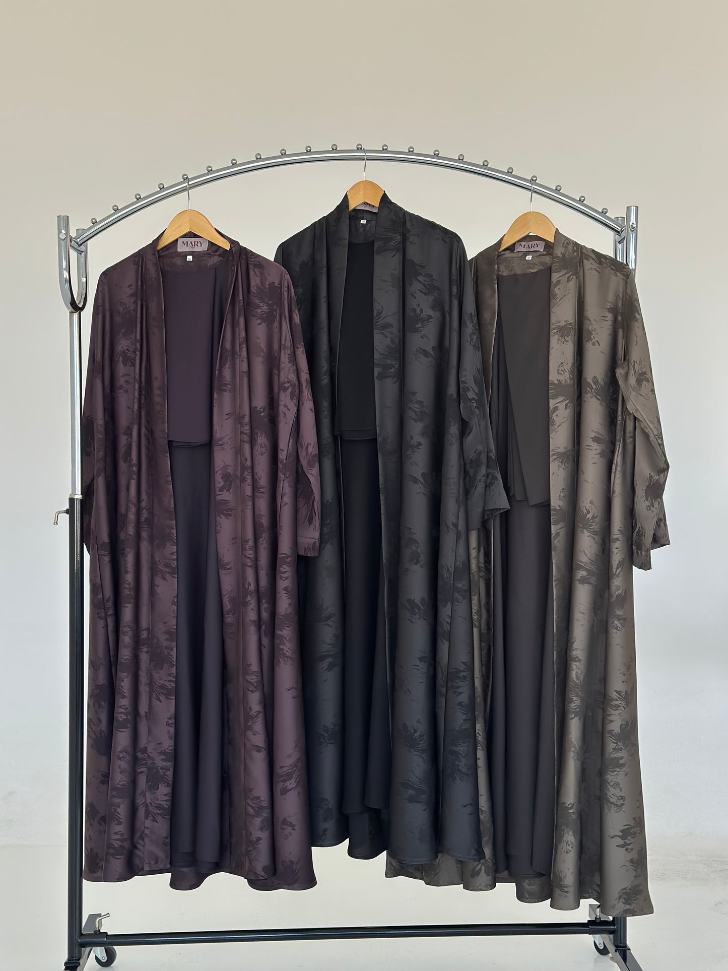 Silk Trinity - ثلاثية الحرير