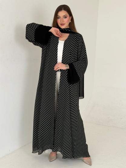 Polka Dot عباية بولكا دوت