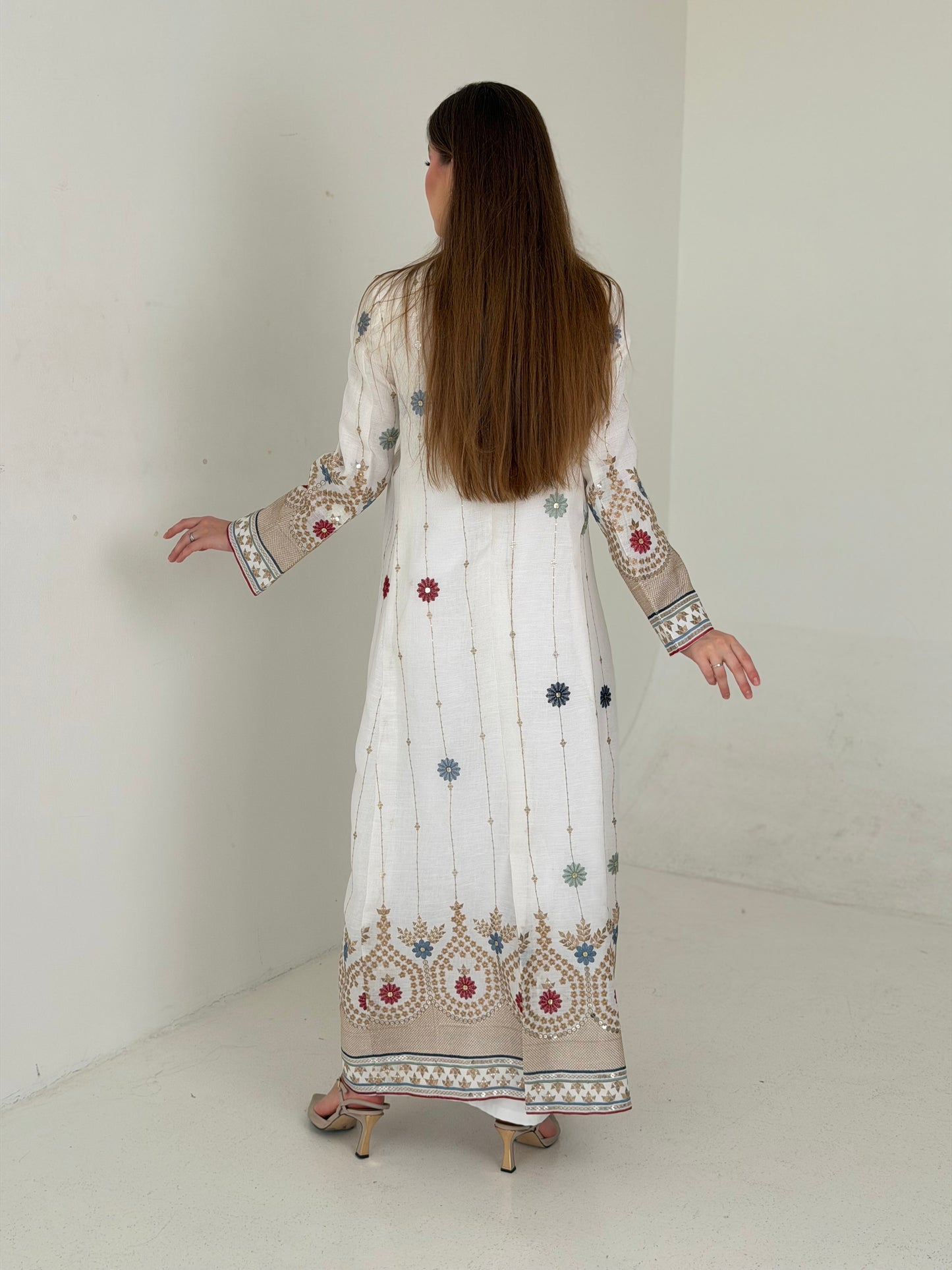 Tara عباية بليزر تارا