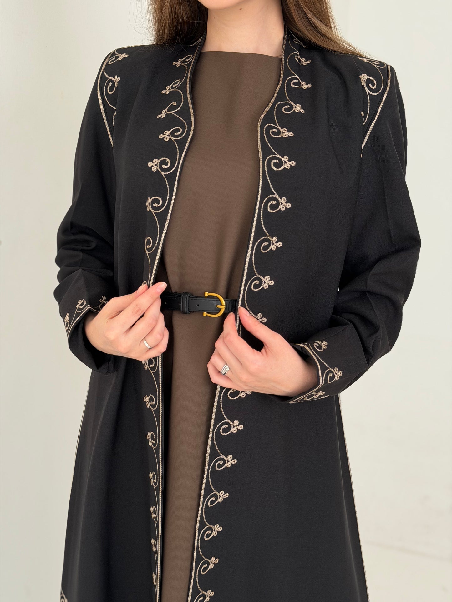 Sultanah عباية بليزر سلطانة