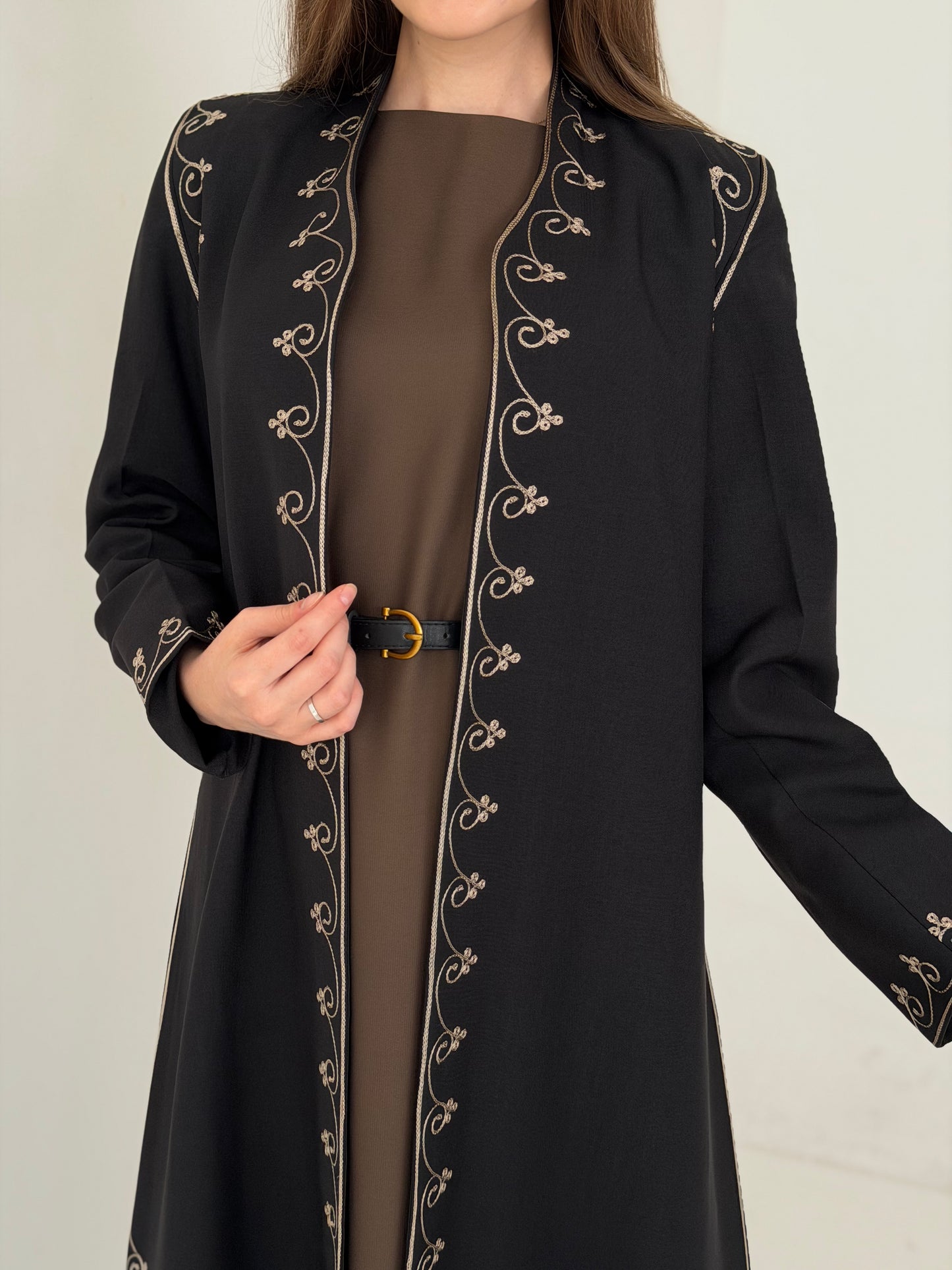 Sultanah عباية بليزر سلطانة