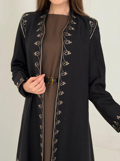 Sultanah عباية بليزر سلطانة