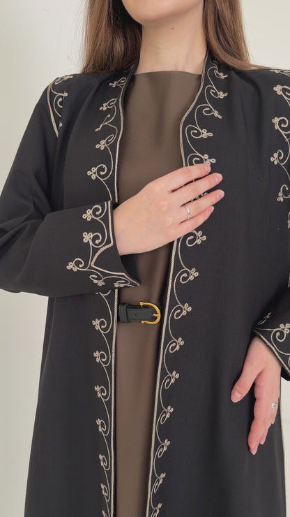 Sultanah عباية بليزر سلطانة